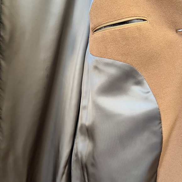 Hugo Boss De Tomaso Vintage Brown Wool Over Coat, Made in Italy, Size 42R - Picture 8 of 16